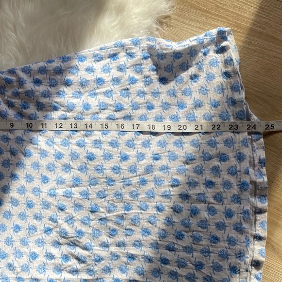 Lilly Pulitzer Etta Toe to Toe Turtle Tee - Picture 9 of 10